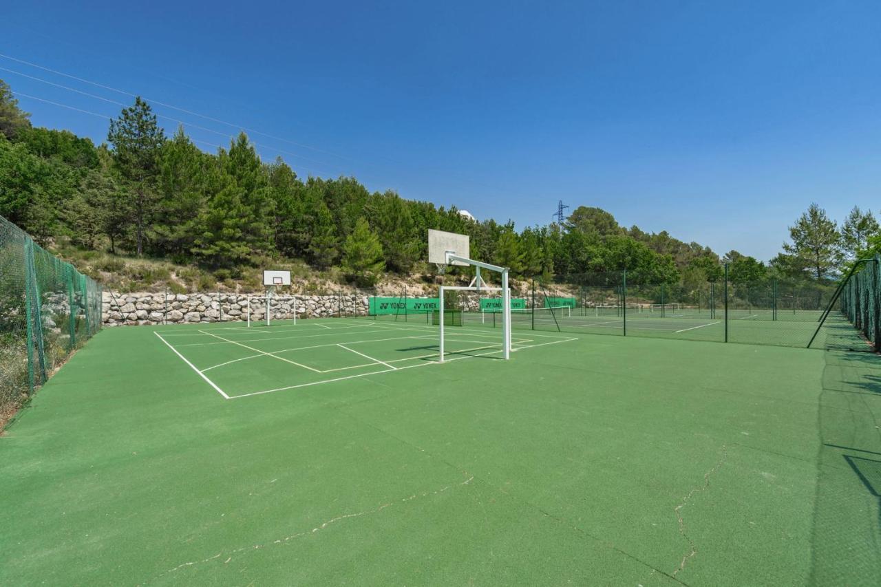 Belambra Clubs Montpezat - Le Verdon Монтаняк Екстериор снимка