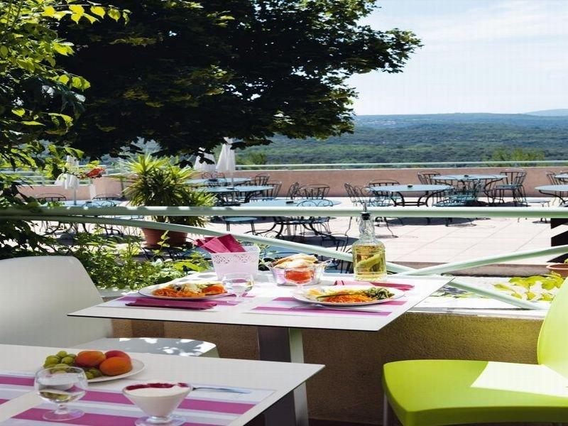 Belambra Clubs Montpezat - Le Verdon Монтаняк Екстериор снимка